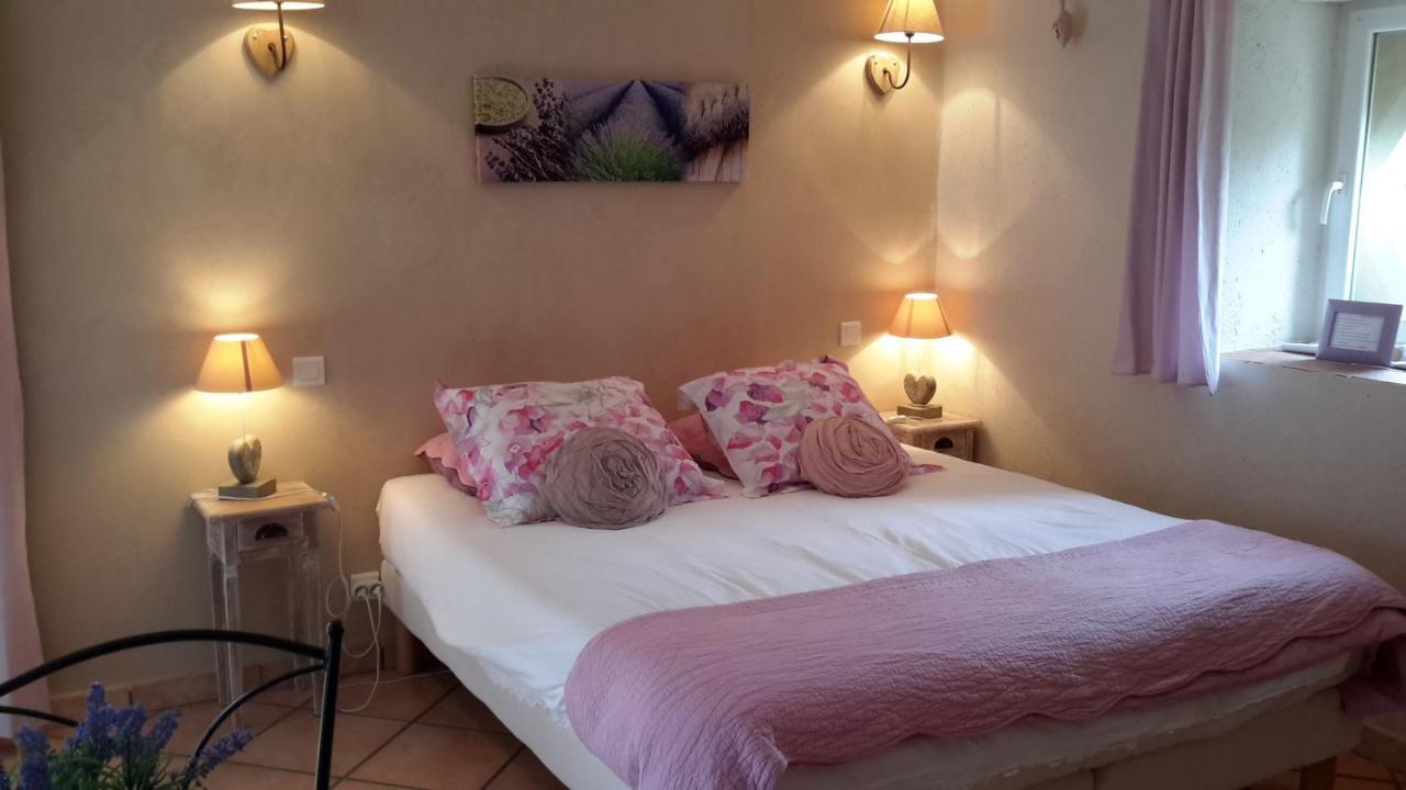 Chambres D'Hotes Le Vignoble Cucuron Exteriér fotografie