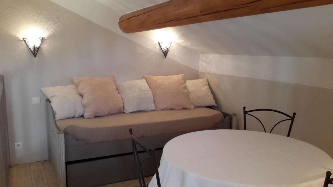Chambres D'Hotes Le Vignoble Cucuron Exteriér fotografie