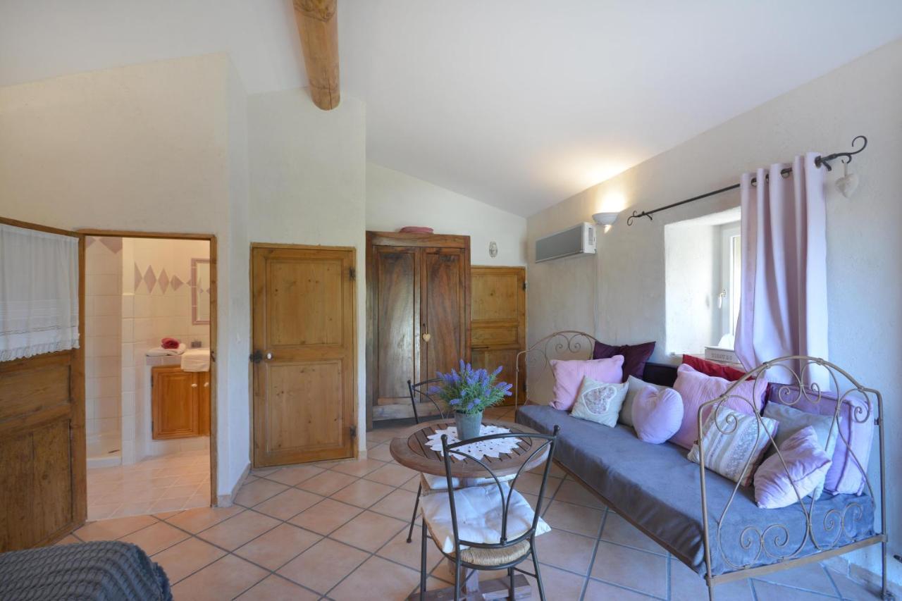 Chambres D'Hotes Le Vignoble Cucuron Exteriér fotografie